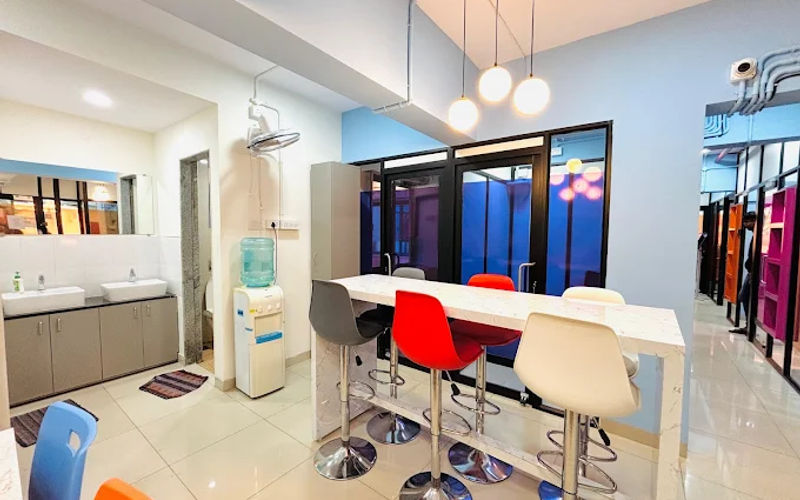 201 Dr Atmaram Borkar Rd Altinho, Panaji Image 2