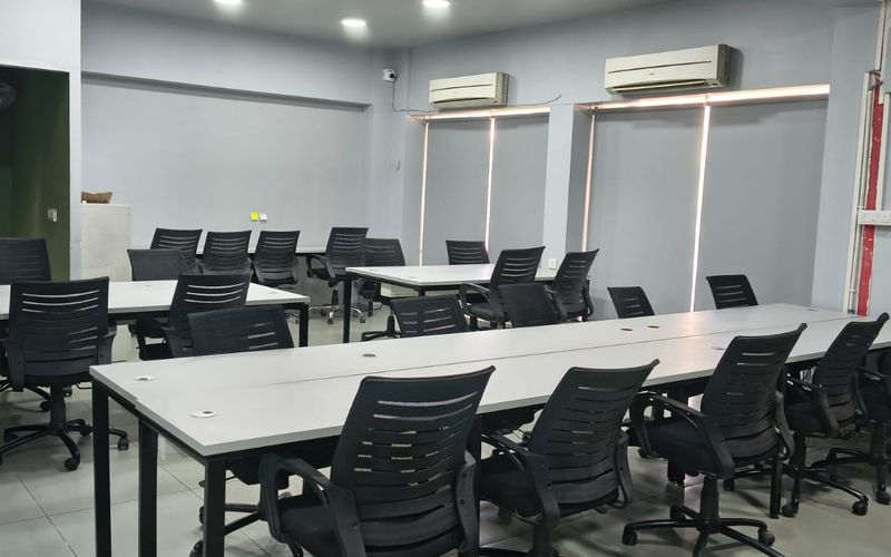 Shyamal Crossroad 132 Feet Ring Rd, Ahmedabad Image 6