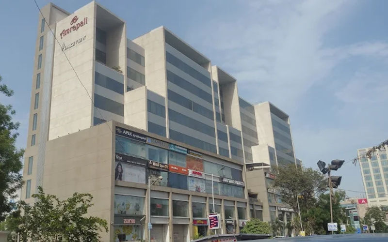 B404 B Wing, Vastrapur Ahmedabad Image 4