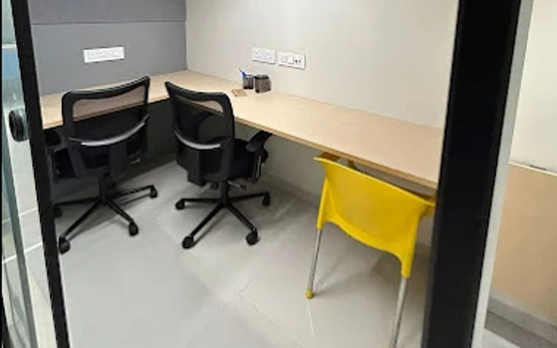 ward 2 Vip Road, Surat Image 1