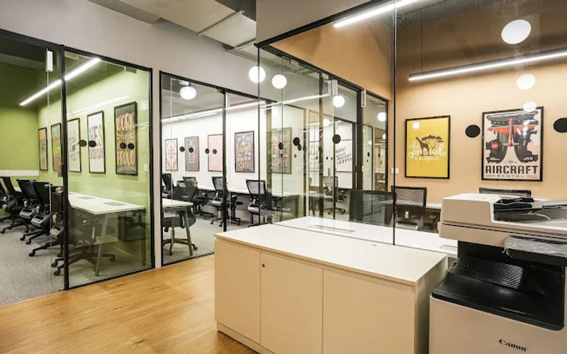 Andheri - Kurla Rd Gamdevi Marol, Mumbai Image 7