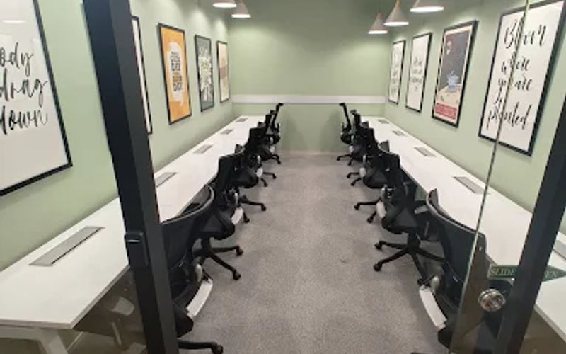 Sag Baug Raheja Platinum, Andheri East Mumbai Image 1