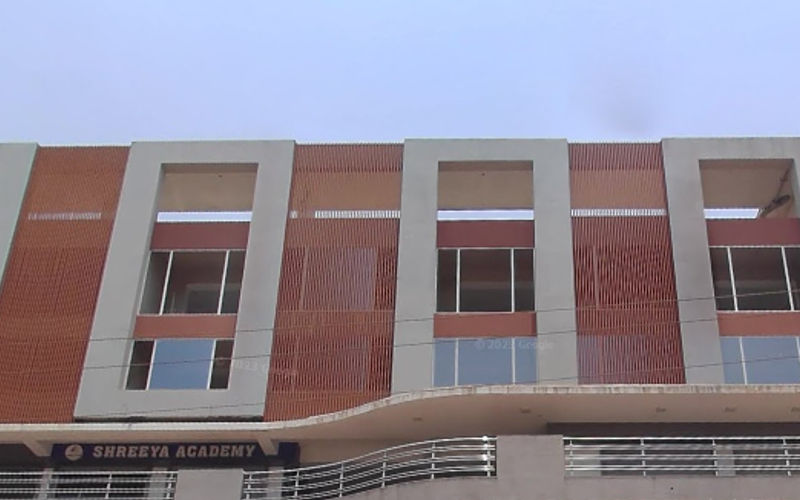 Gold Palace Pumpwell, Mangaluru Image 5