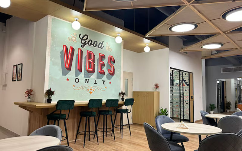 Middle Circle Block E Connaught Place, New Delhi Image 2