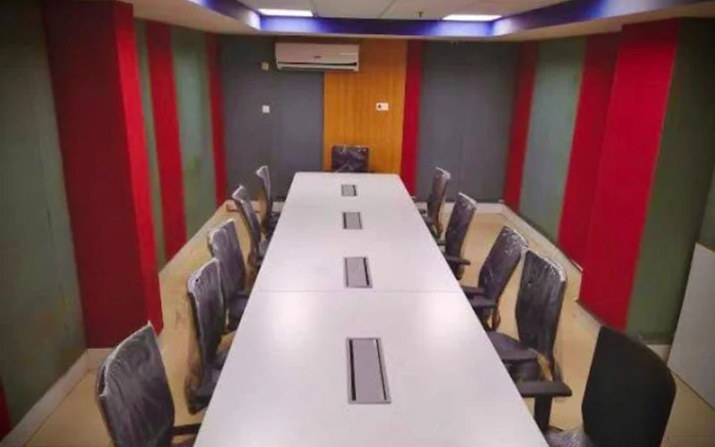 Holy Cross Imt Road Wayanad Rd, East Nadakkave Kozhikode, 2 DESKS Holy Cross Imt Road Wayanad Rd, East Nadakkave Kozhikode Image 1