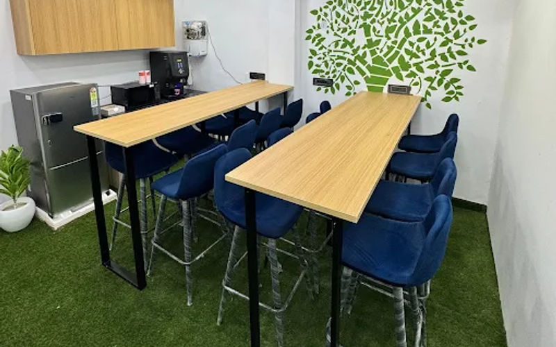 Meenakshi Garden, New Delhi Image 7