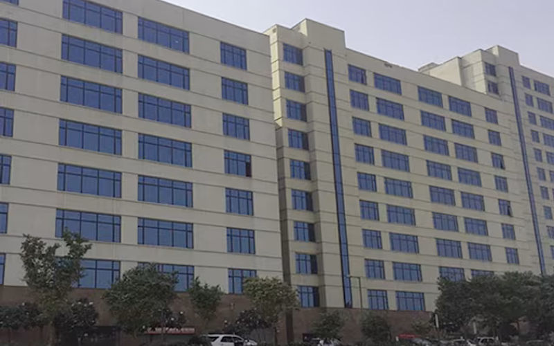 Tower B Golf Course Ext Rd, Gurugram, 10 DESKS Tower B Golf Course Ext Rd, Gurugram Image 1