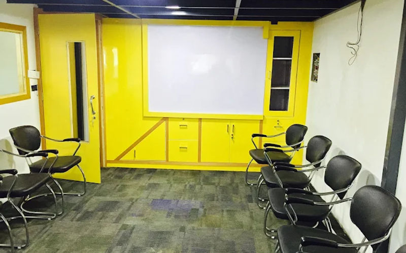 F-452 Phase 8b Industrial Area Sector 91 Sahibzada Ajit Singh Nagar, Punjab, 20 DESKS F-452 Phase 8b Industrial Area Sector 91 Sahibzada Ajit Singh Nagar, Punjab Image 1