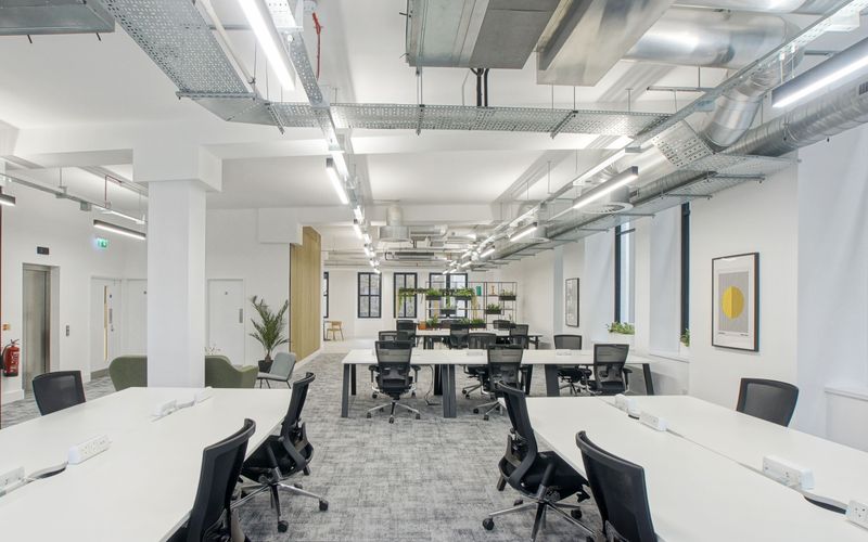 44 Paul Street, London Image 1