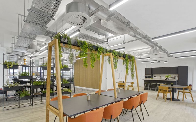 44 Paul Street, London Image 1