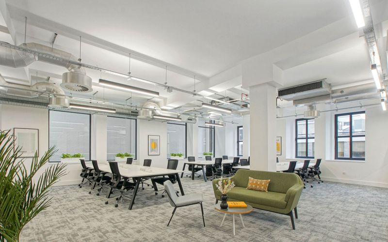 44 Paul Street, London Image 7