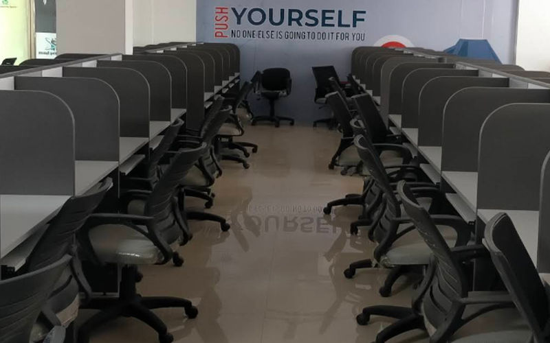 Main Road Mangalam, Tirupati Image 1