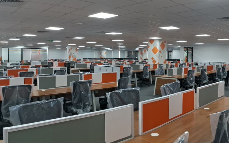 Sipcot Phase Ii Industrial Complex Sipcot, Hosur Moranapalli, 2 DESKS Sipcot Phase Ii Industrial Complex Sipcot, Hosur Moranapalli Image 1