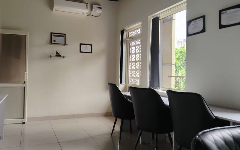 IS-116/1, I Block Ansal Road Shastri Nagar Market, Meerut Image 1