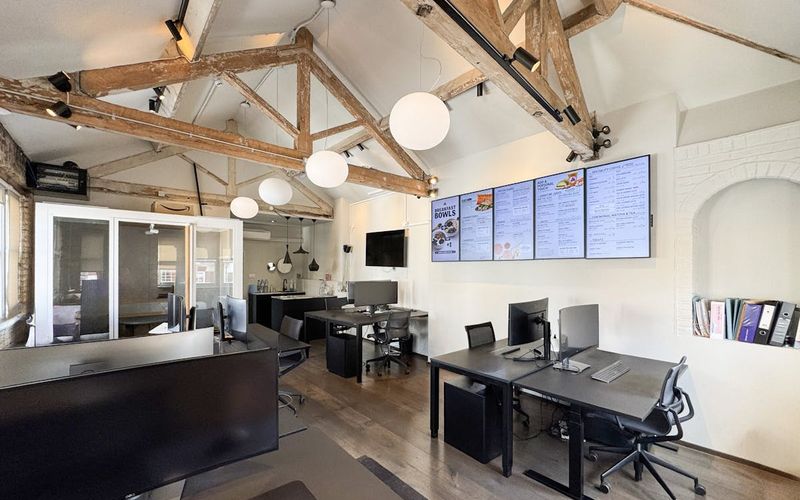 46 Dean Street, Greater London Image 3