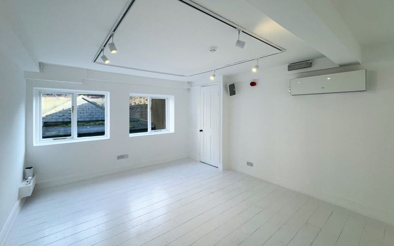 19 Greek Street, Soho Image 1