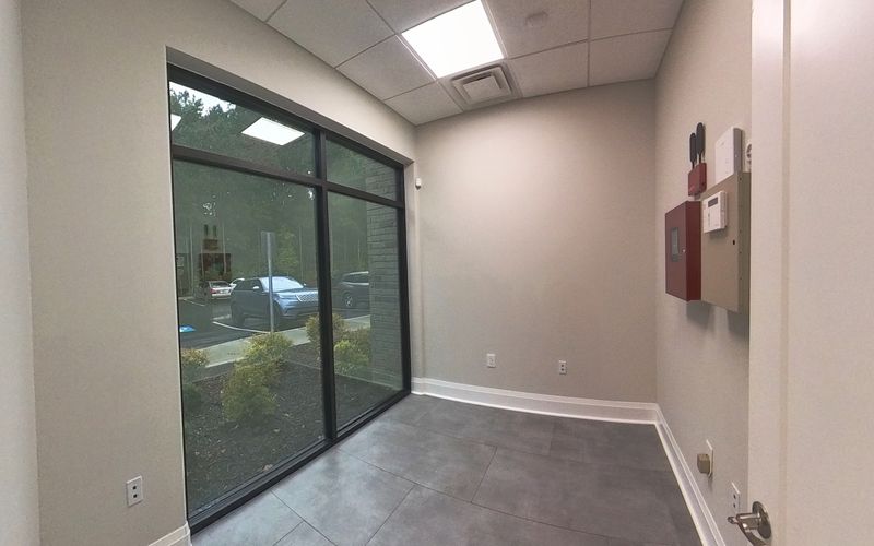 3255 North Point Pkwy, Alpharetta Image 5