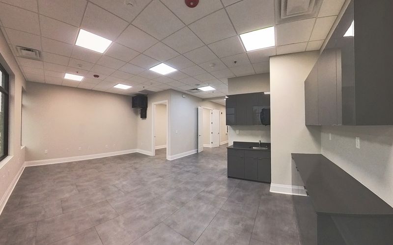 3255 North Point Pkwy, Alpharetta Image 4