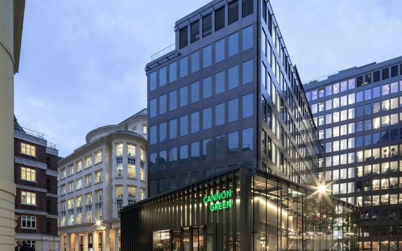 27 Bush Lane, Greater London Image 8