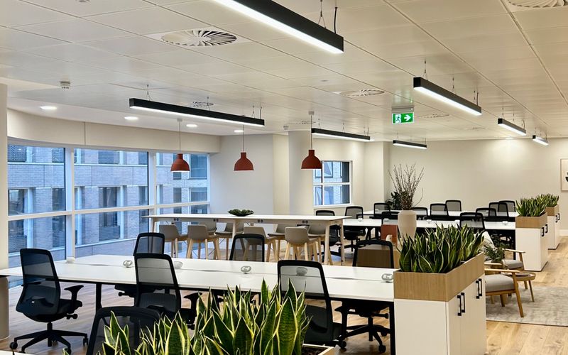 4 Tenterden St, London Image 2