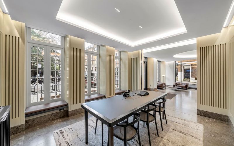 30 St James's Square, London Image 7