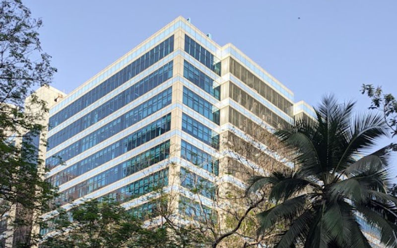 North Wing Western Urban Rd, Mumbai Image 1