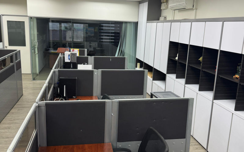 10 Kaki Bukit Road 1, Singapore Image 4