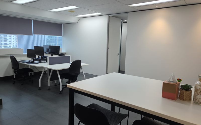 37 Saint Georges Terrace, Perth Image 1