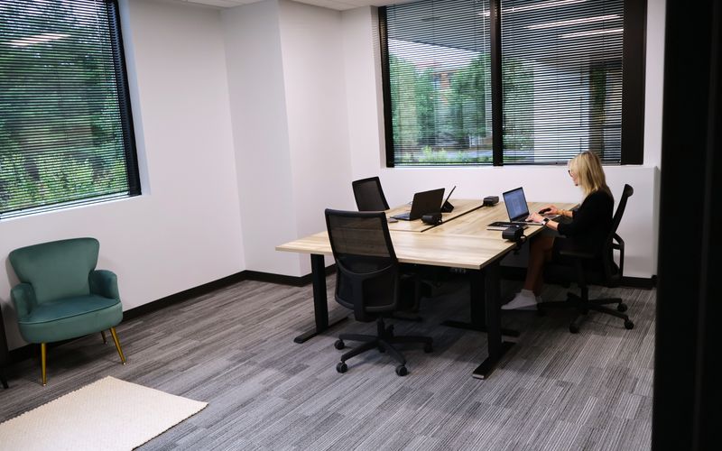 216 Centerview Drive, Brentwood Image 10