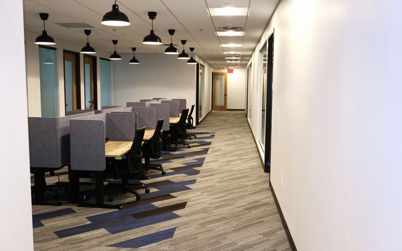 840 Crescent Centre Drive, Franklin Image 2