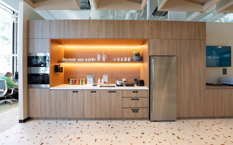 13-15 Cochranes Road, Moorabbin Image 4