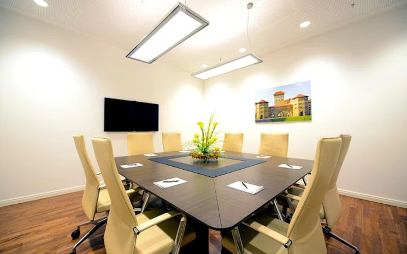 Maximilianstrasse 2, Munich Image 2