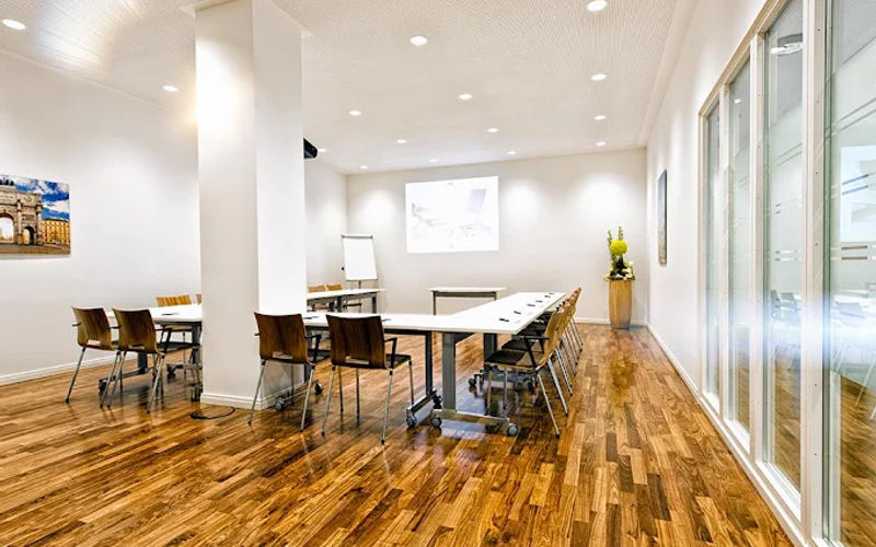 Maximilianstrasse 2, Munich Image 8