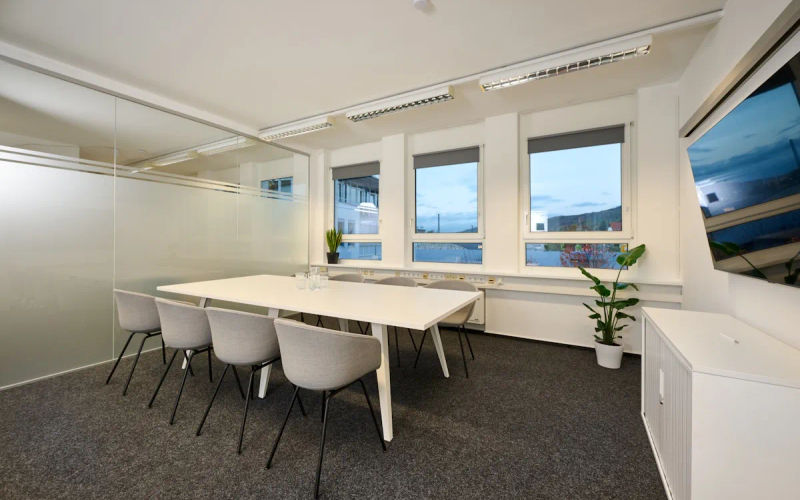 31 Bergstrasse, Weinheim Image 3