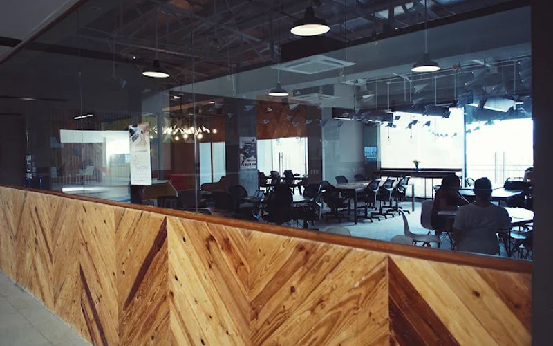 E Asia Dr, Muntinlupa Image 4