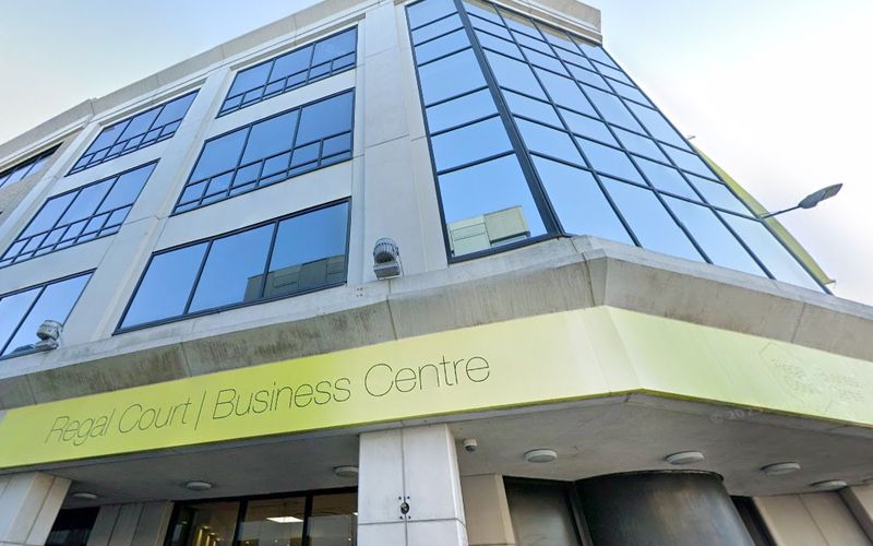42-44 High Street, Slough Image 1