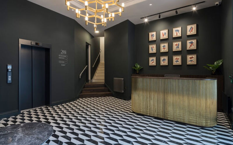 27-30 Lime Street, London Image 1