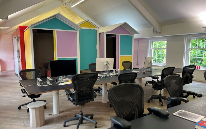 11 Cavalry Square, London Image 6