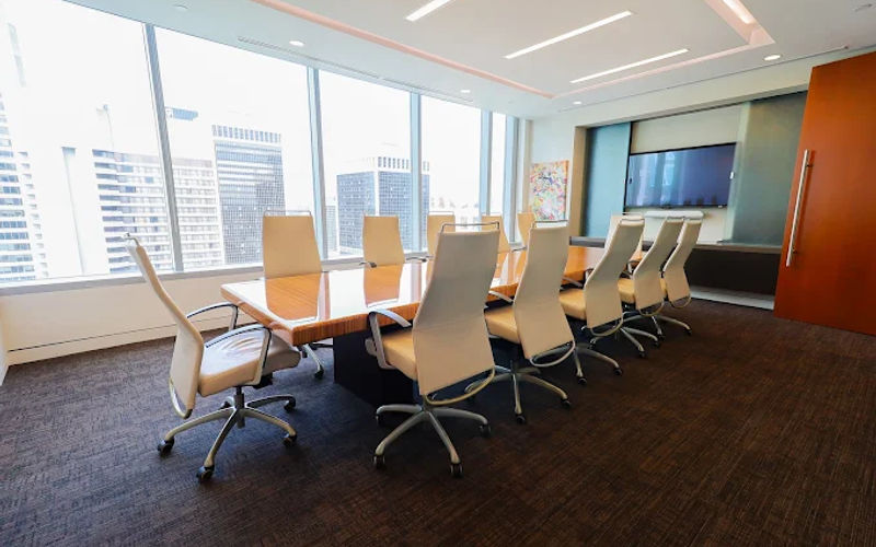 885 W Georgia St, Vancouver Image 4