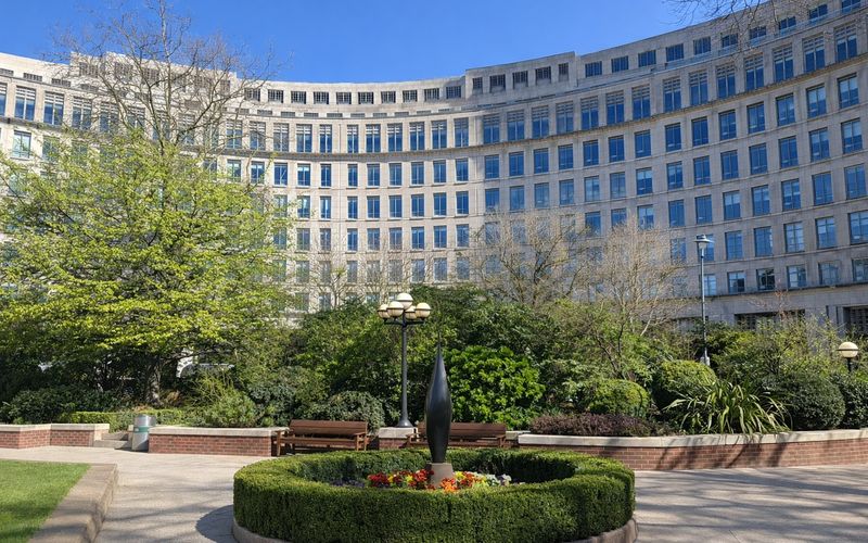 Westferry Circus Canary Wharf, Greater London Image 11