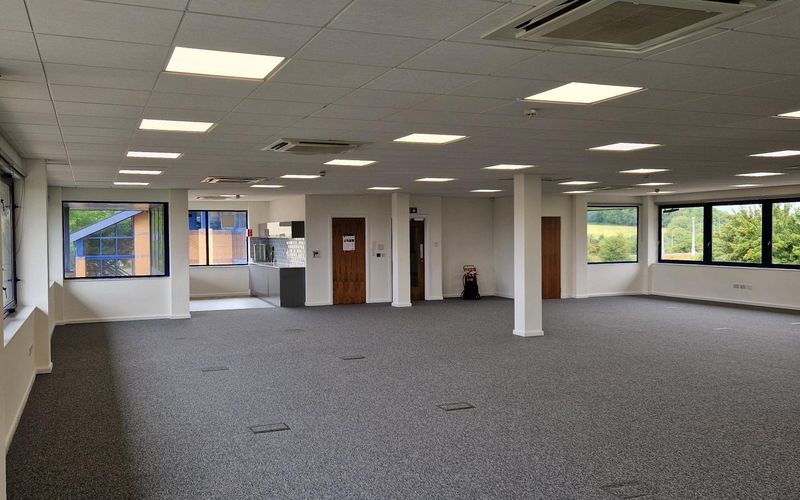 Woodlands, Bradley Stoke Image 6