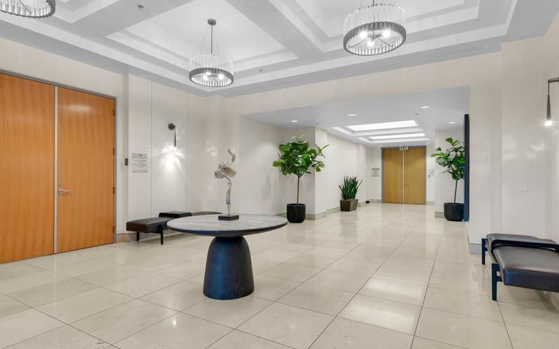 1635 Village Center Circle, Las Vegas Image 6