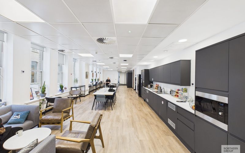 76 King Street, Greater Manchester Image 4