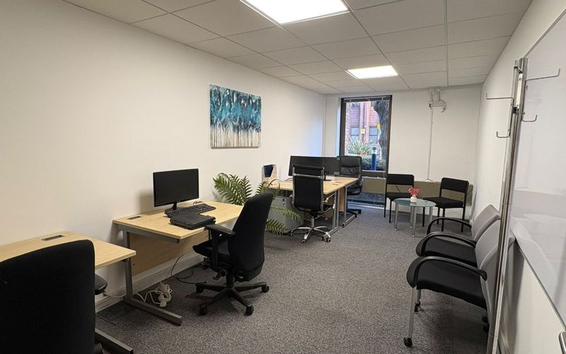 27-43 Eastern Road, Greater London Image 9