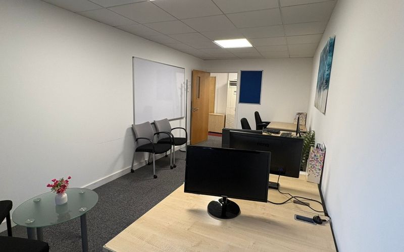 27-43 Eastern Road, Greater London Image 5