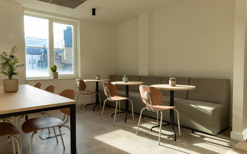 15-17 Furnival Street, Greater London Image 7