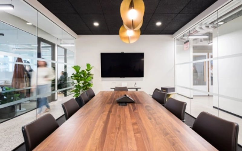 33 N La Salle St, Chicago Image 1