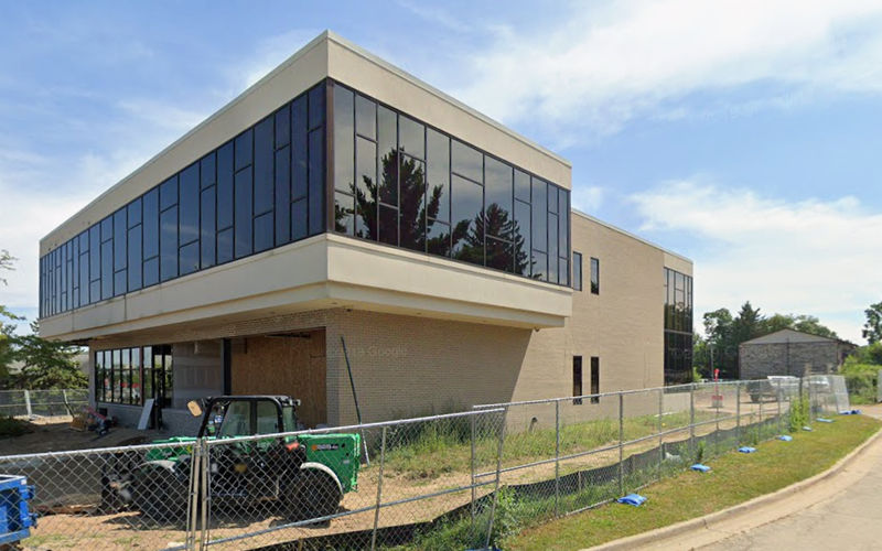 2624 Lake Lansing Road2nd Floor, Lansing Image 10