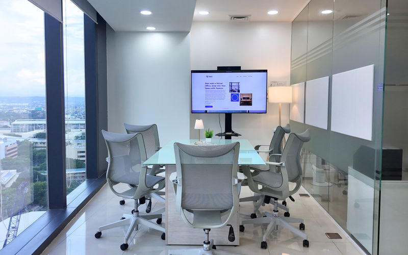 Corner 11th Avenue, Taguig Image 2