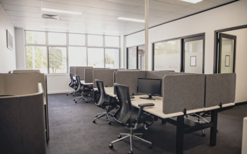 567 Freemans Dr, Cooranbong Image 2